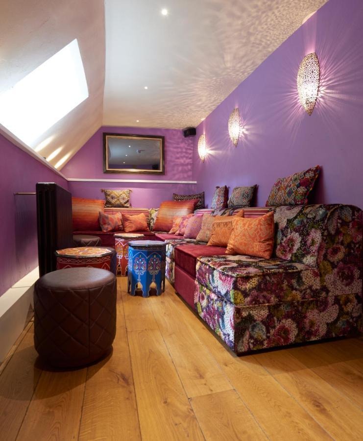 เดอะ ด็อก แอนด์ แบดเจอร์ Bed & Breakfast มาร์โลว์ ภายนอก รูปภาพ