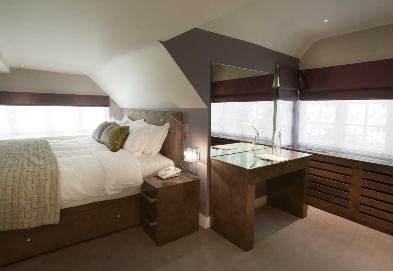 เดอะ ด็อก แอนด์ แบดเจอร์ Bed & Breakfast มาร์โลว์ ภายนอก รูปภาพ